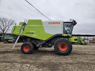 Terra Class vinde combină Claas Lexion 670 4X4 Montana din 2014 foto 6