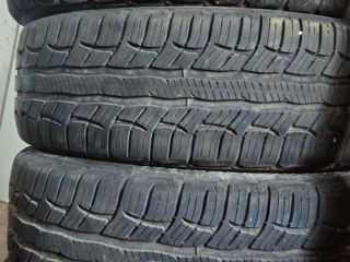 Anvelope de iarna 225/55 R19  200e 4buc