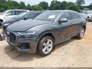 Audi Q8 foto 2