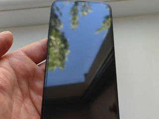 Продаю iPhone 13 128 ГБ Midnight в идеальном состоянии - €490 foto 2