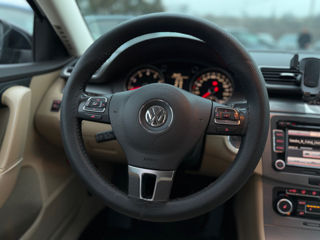 Volkswagen Passat foto 12