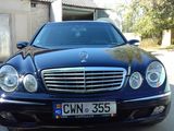 Mercedes E Class foto 1