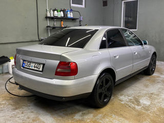 Audi A4 foto 3