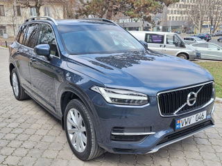 Volvo XC90 foto 1