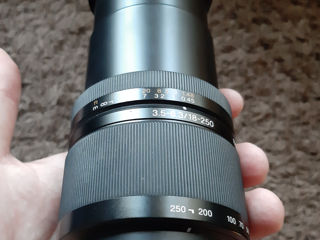 Sony DT 18-250mm f/3.5-6.3 Super Zoom foto 5