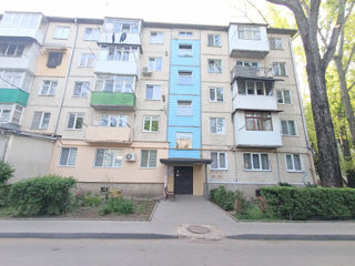 Apartament cu 2 camere, 45 m², Autogara, Bălți