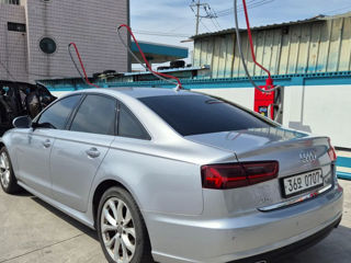 Audi A6 foto 2