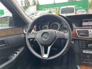 Mercedes E-Class foto 8