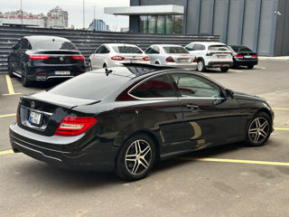 Mercedes C-Class Coupe foto 6