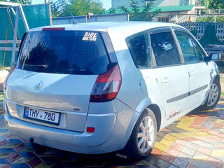 Renault Grand Scenic foto 4