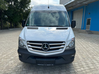 Mercedes Sprinter 319 foto 1