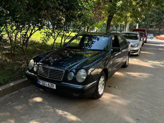 Mercedes E-Class