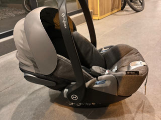 Продам авто кресло Cybex