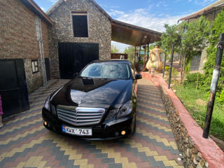 Mercedes E-Class foto 9