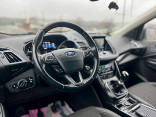 Ford Kuga foto 7