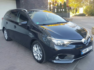 Toyota Auris foto 2