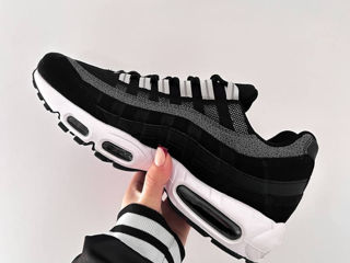 Nike Air Max 95 Black Pure Platinum foto 7