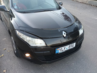 Renault Megane foto 2