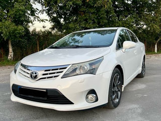 Toyota Avensis foto 6