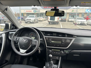 Toyota Auris foto 6