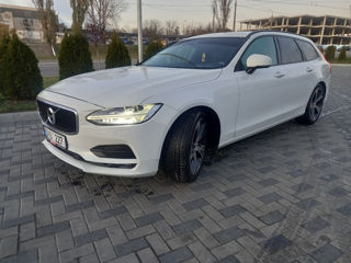 Volvo V90 foto 2