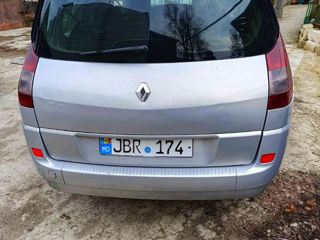 Renault Grand Scenic foto 10