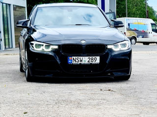 BMW 3 Series foto 9