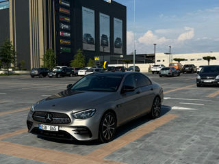 Mercedes E-Class foto 3