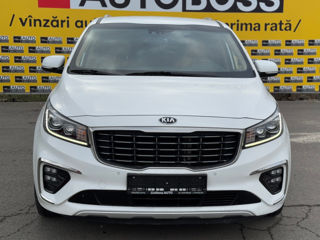 KIA Carnival foto 3