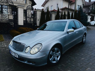 Mercedes E-Class