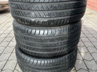 Bridgestone 305/40 R20 foto 2