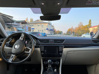 Skoda Superb foto 9