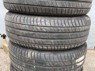 R17 215/60 Michelin Primacy 3