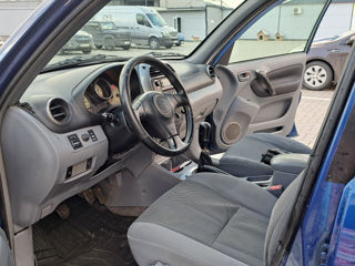 Toyota Rav 4 foto 7