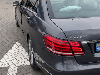 Mercedes E-Class foto 3