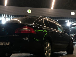 Skoda Superb foto 3