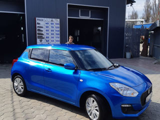 Suzuki Swift foto 2