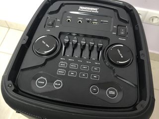 Boxa noua cu acumulator cu 2 microfoane /karaoke /акустическая система foto 4