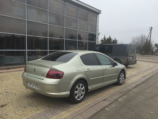 Peugeot 407 foto 4