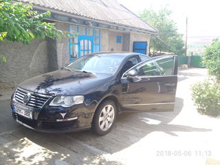 Volkswagen Passat foto 2