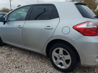 Toyota Auris foto 3