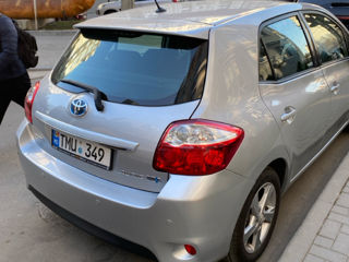 Toyota Auris foto 2