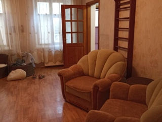 Apartament cu 2 camere, 60 m², Centru, Chișinău foto 2