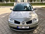 Renault Megane foto 2