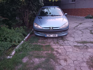 Peugeot 206 foto 1