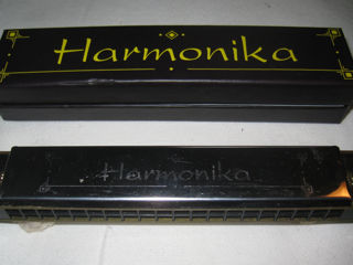 Немецкая губная гармошка "Harmonika" почти новая. foto 2