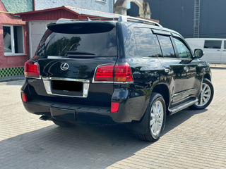 Lexus LX Series foto 6