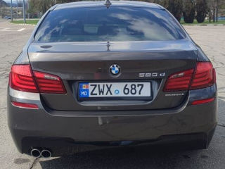 BMW 5 Series foto 5