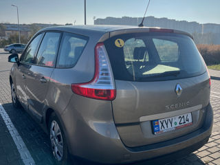 Renault Grand Scenic foto 5