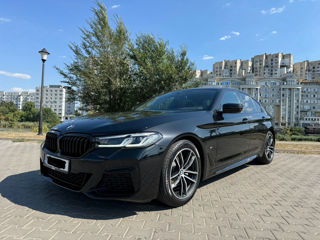 BMW 5 Series foto 1